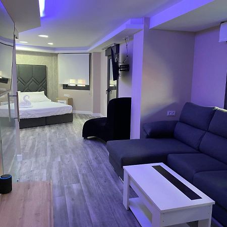 Apartamentos Las 7 Esencias Линарес Екстериор снимка