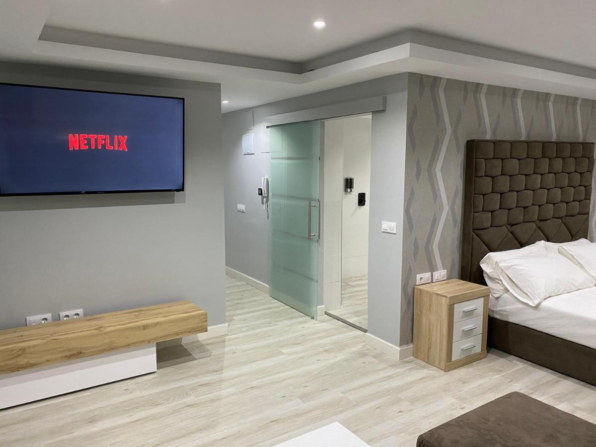 Apartamentos Las 7 Esencias Линарес Екстериор снимка